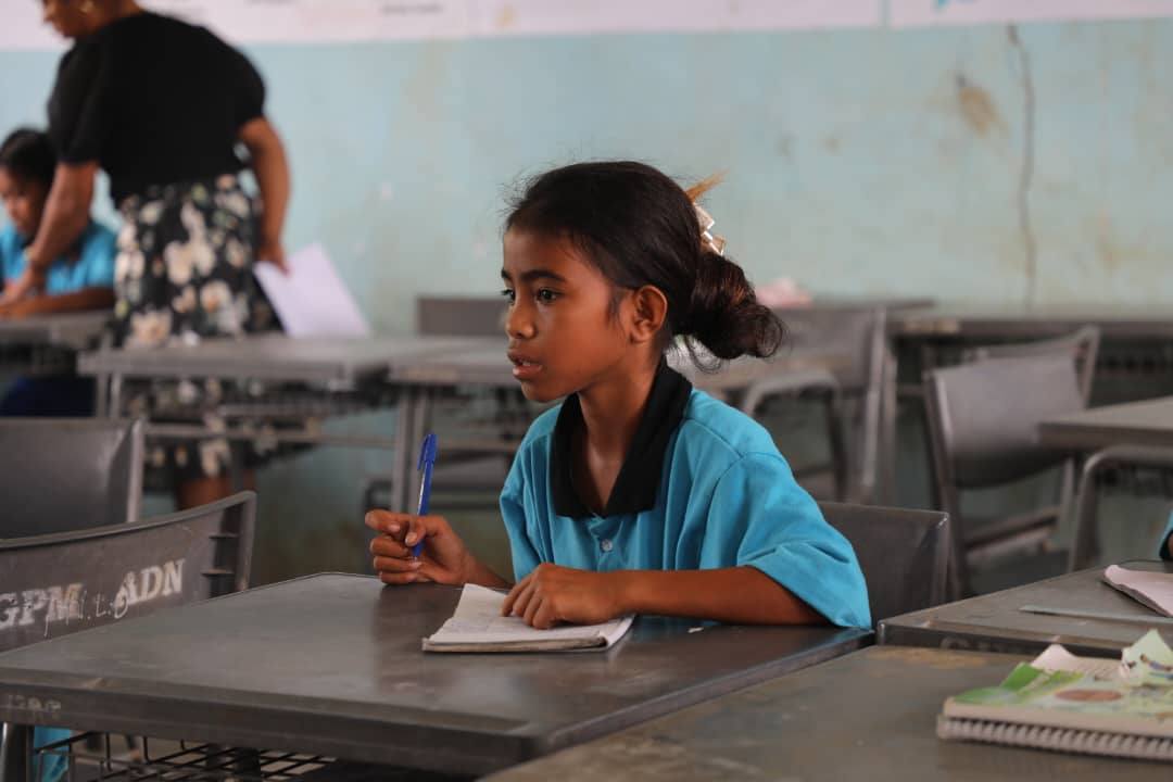 SEKRETÁRIU ESTADU ESJ-ESTV HALO VIZITA KORTEJIA BA ESKOLA PRIMEIRU NO SEGUNDU SIKLU ENSINU BÁZIKU FILIAL RAILULI